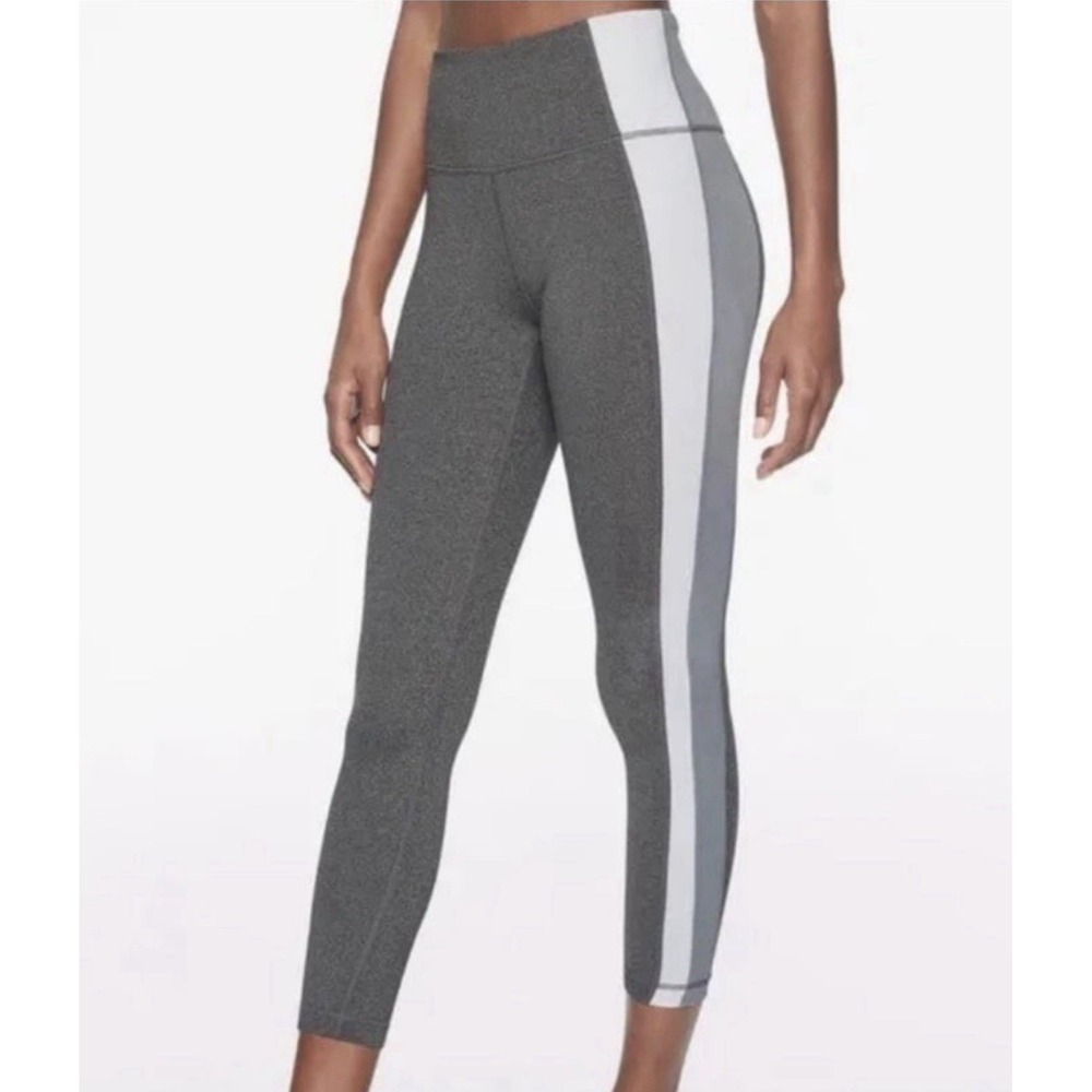 Athleta Asymmetrical Powervita 7/8 Leggings Size M‎